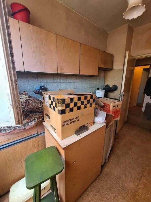 Продава се Тристаен апартамент в Пловдив, Въстанически - 68 кв.м за 1515 €/кв.м - Снимка #1