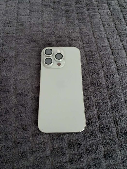 Vand iphone 16 Pro 128 GB impecabil