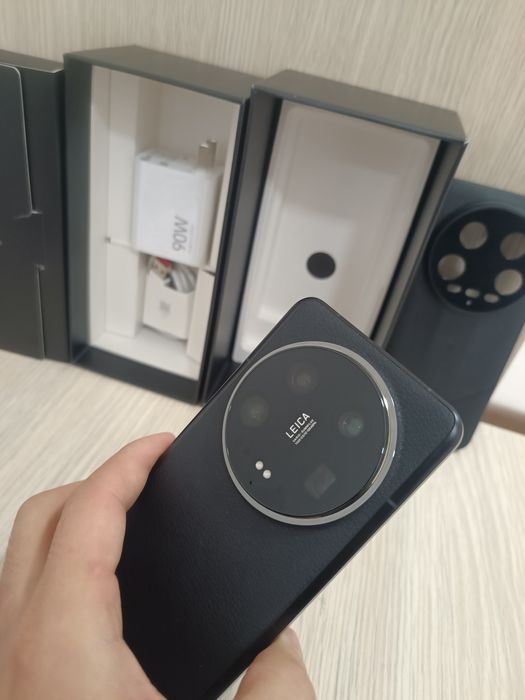 Xiaomi 14 ultra 12-12/256