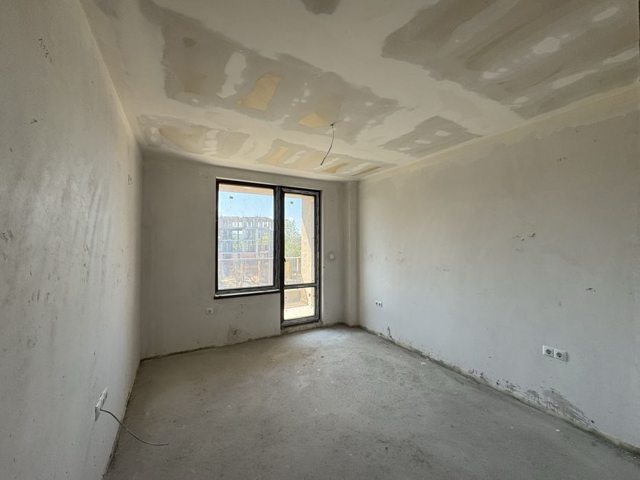 Продава се Тристаен апартамент в Казанлък - 103 кв.м за 1411 €/кв.м - Снимка #4