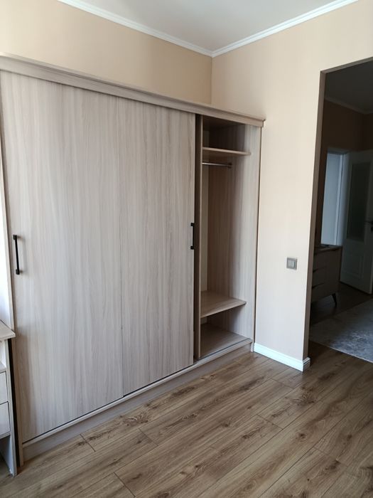 Продам шкаф купе