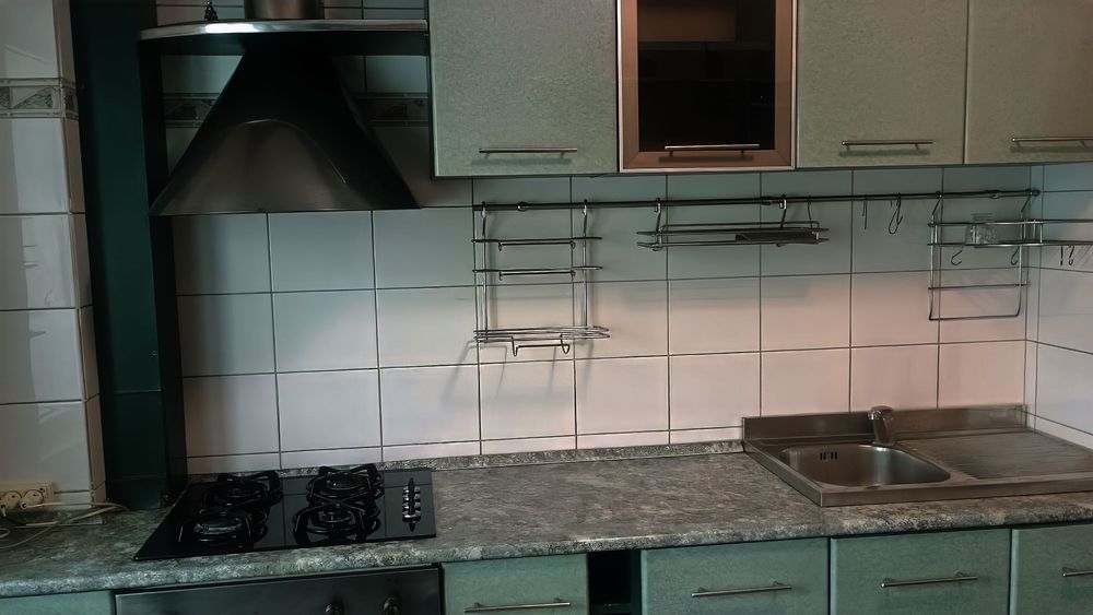 Închiriez apartament 3 camere – 80 mp, etaj 1, Galați