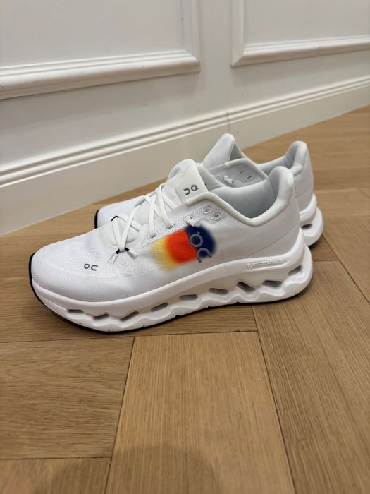 On cloud маратонки