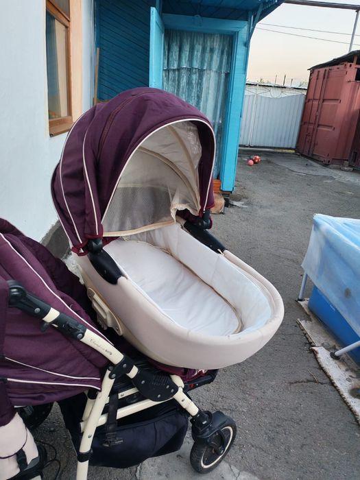 Продам коляску 3в1