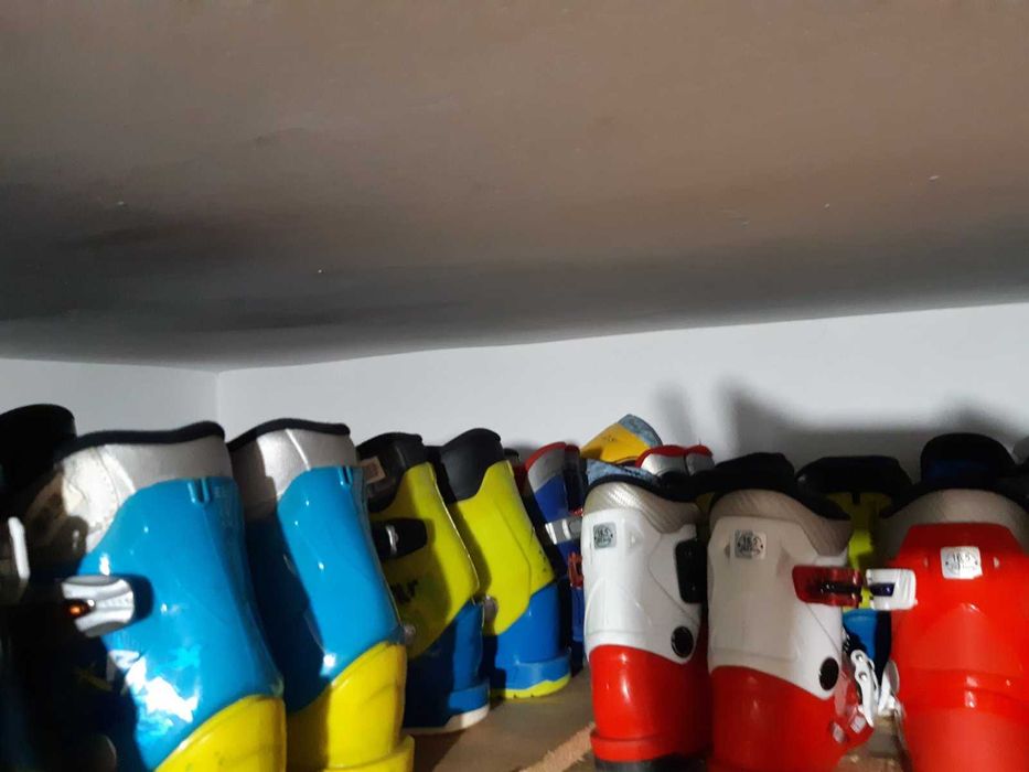 Schiuri Atomic Redster J2 90 cm,80 cm ca noi