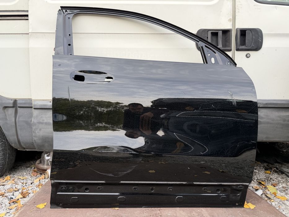 Врата Mercedes GLA W247