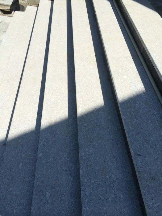 Гранит травертин  гранитные ступени