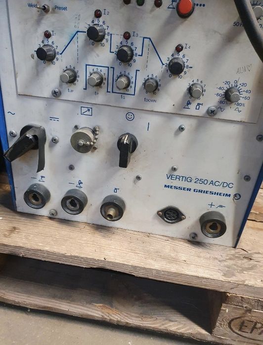 Аргонов заваръчен апарат AC/DC 250А ,Messer Griesheim/Lincoln-Германия