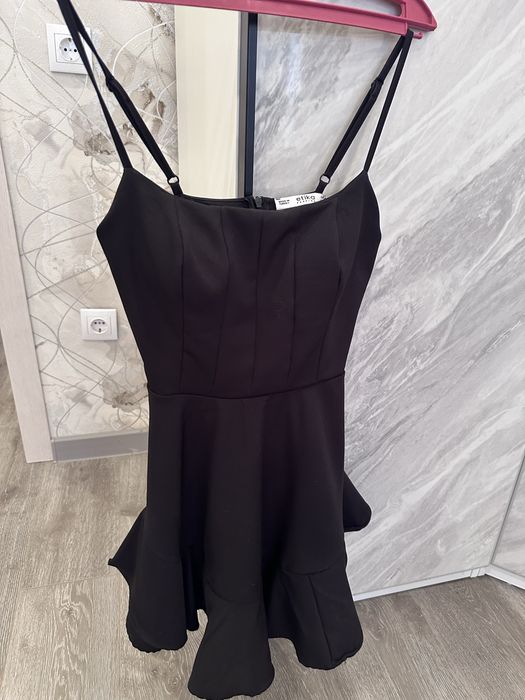 Продам вечерние платья