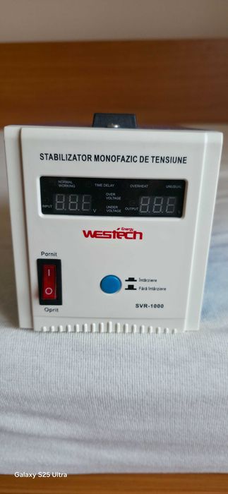 Stabilizator monofazic de tensiune cu releu