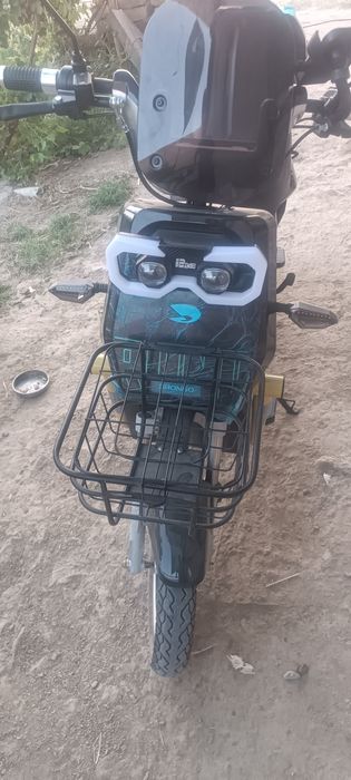 Drongo elektr skuter