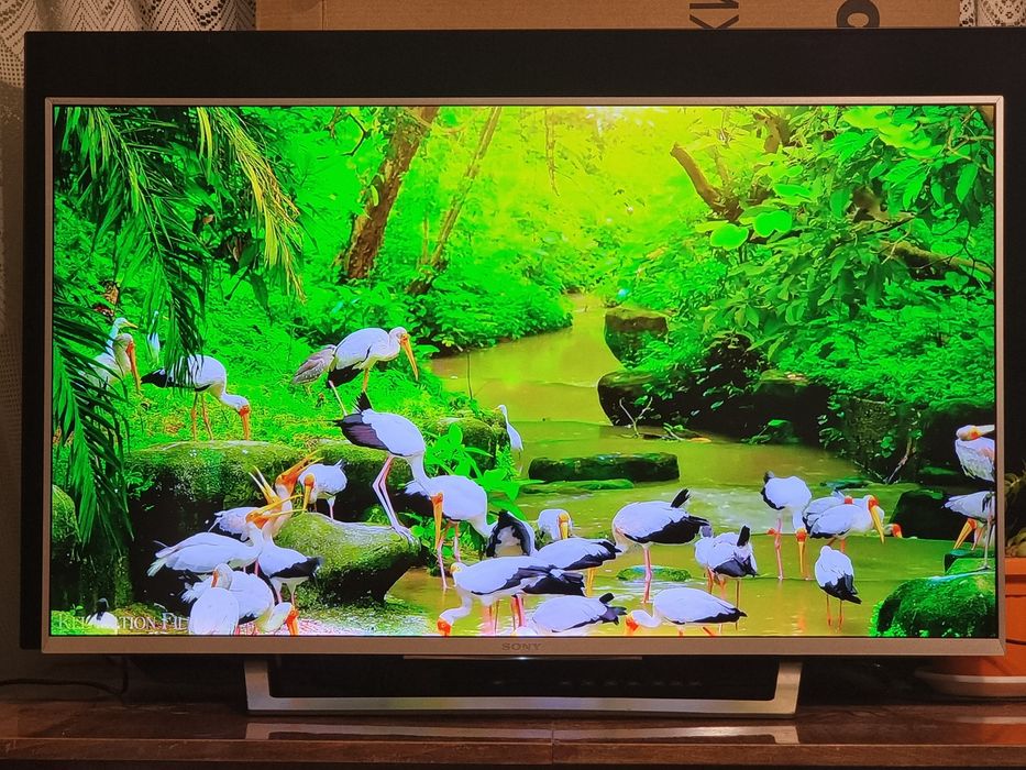 Телевизор / Sony - 43" - FullHD , Цифрова + Ефирна