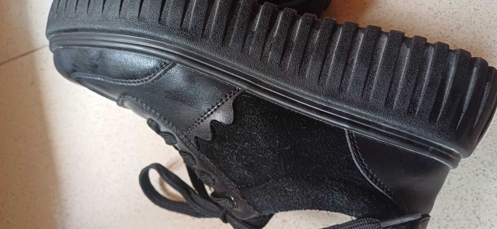 Дамски мратонки