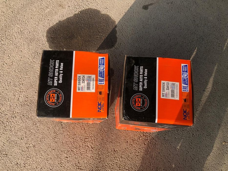 Амортизатор стойки