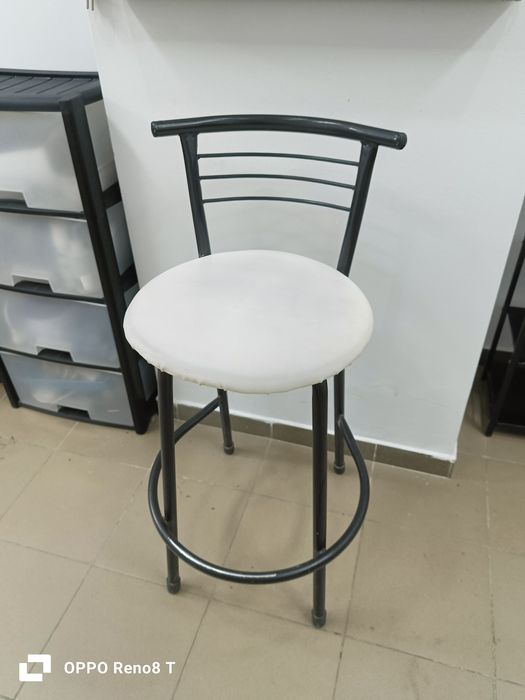 Продам барный стул