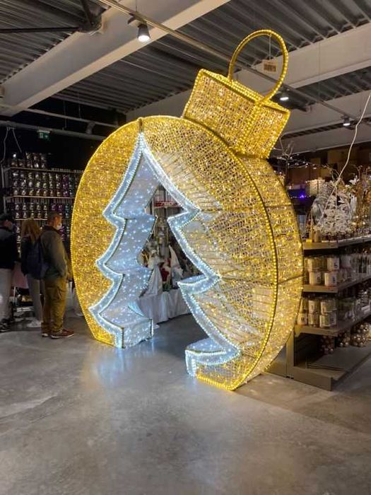 Новогодняя оформления офисов кафе ресторанов