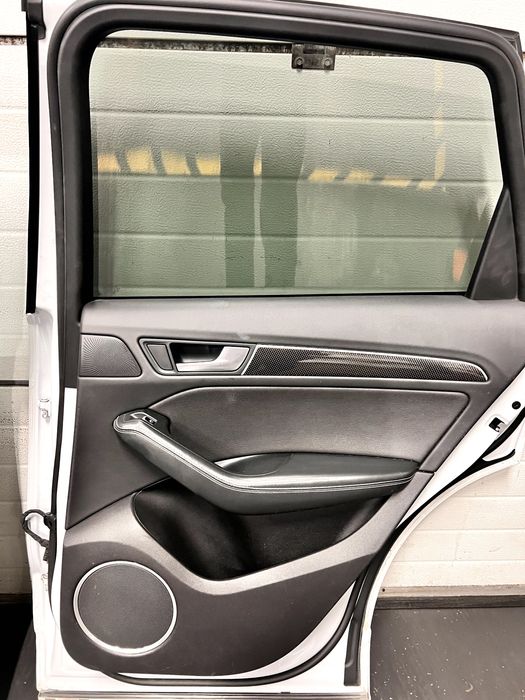 Usa dreapta fata/spate Audi Q5 8RB