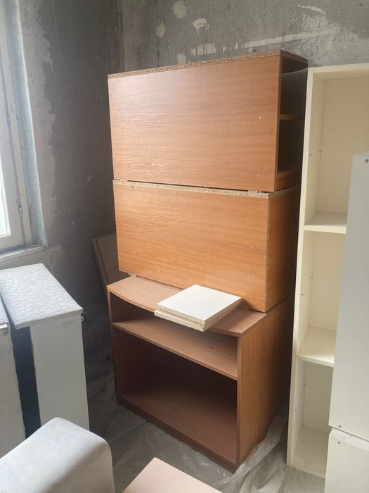 Подарявам мебели