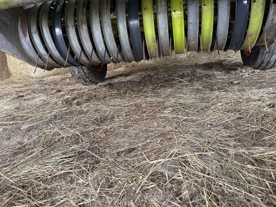 Presa baloti rotunzi claas rollant 44 nu deutz welger kuhn fella vicon