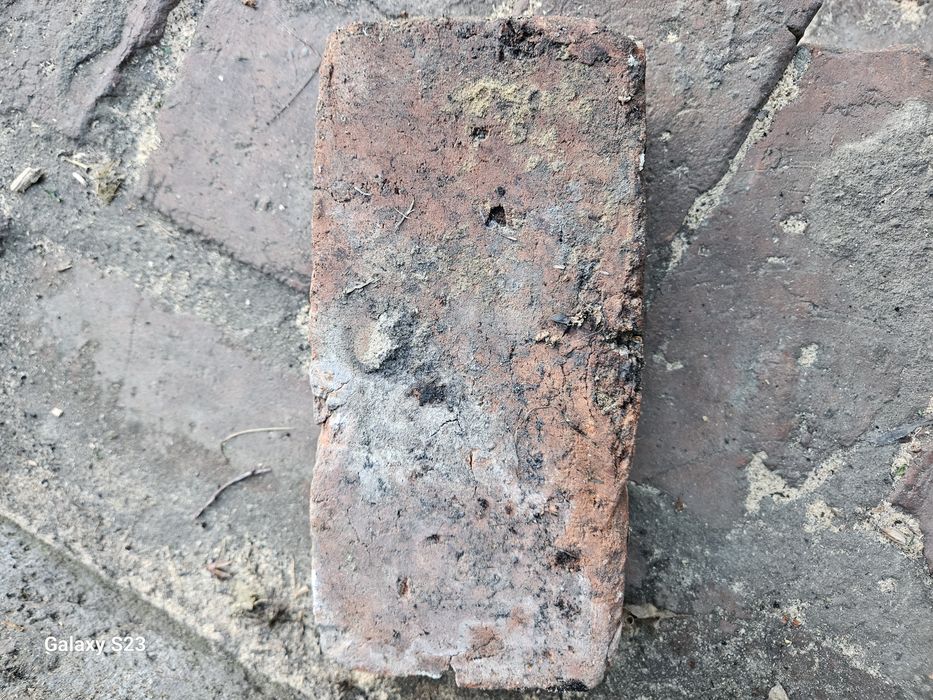 Продам кирпич красный