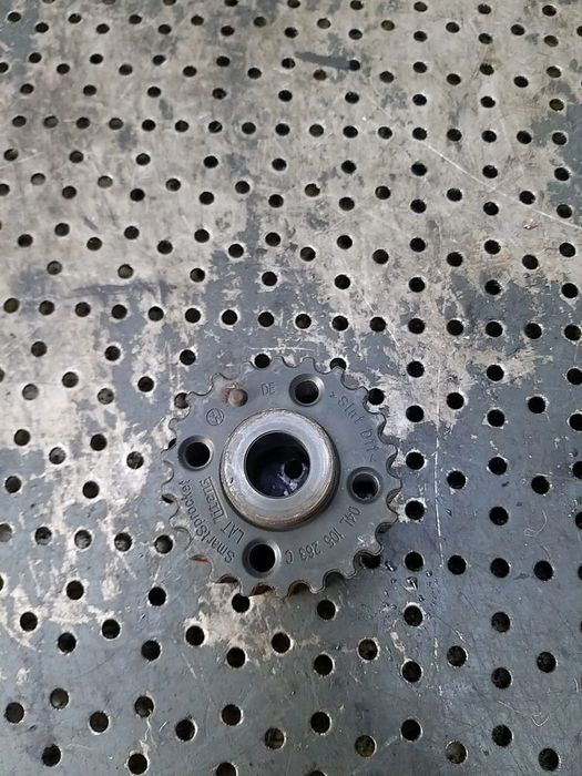Pinion vibrochen 2.0 tdi vw golf 7 04l105263c