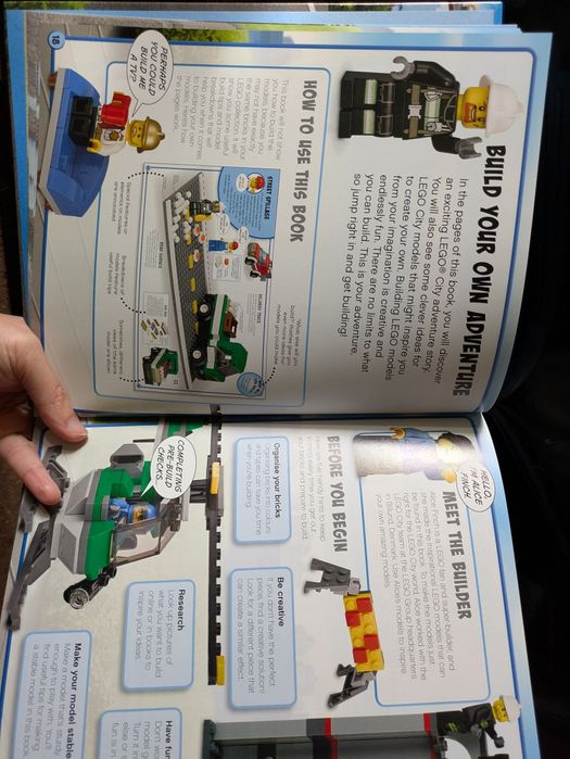 Carte DK - Lego City Build Your Own Adventure