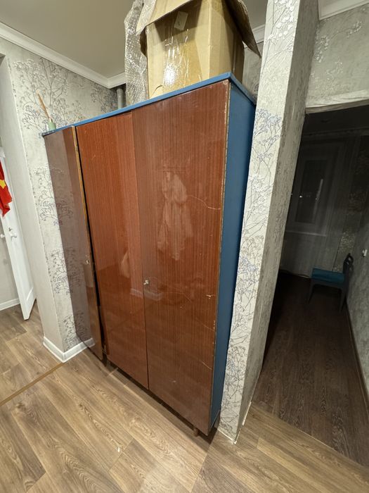 Продам шкаф, вместительный