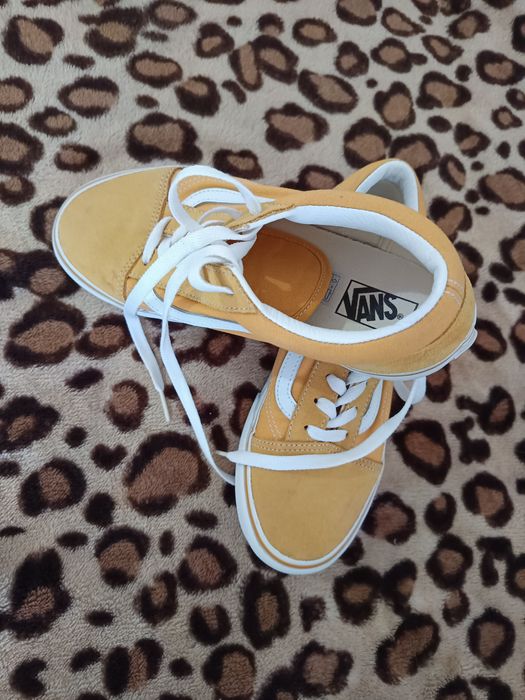 Teniși Vans, galben banană.