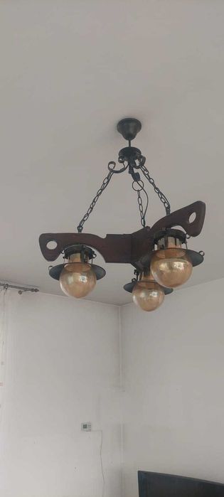 Set format din doua lustre living de vânzare