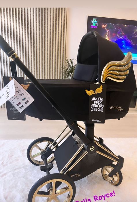 Cybex Mios 3.0 Wings by Jeremy Scott