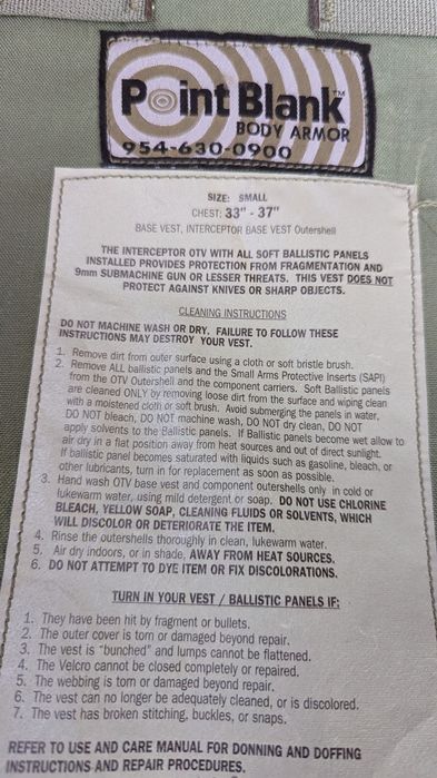 Vesta tactică antiglonț