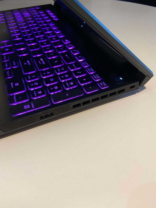 Laptop gaming Asus TUF F16 - Intel Core i9 14900HX | NVIDIA RTX 5070 | 1TB SSD | 32GB RAM | G-SYNC 144Hz - impecabil, ca nou cu garantie!