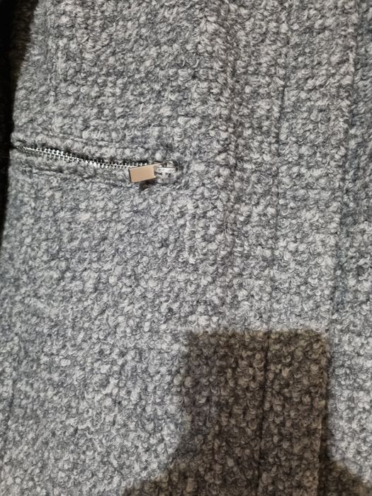 Palton H&M gri din stofa creață marimea 40