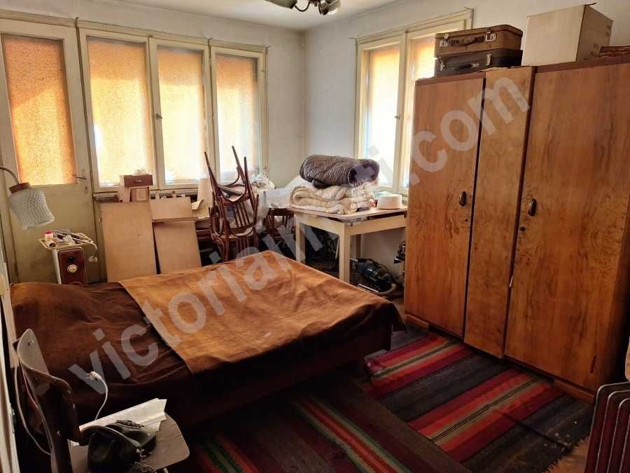 Продава се Многостаен апартамент в Велико Търново, Център - 93 кв.м за 1388 €/кв.м - Снимка #1