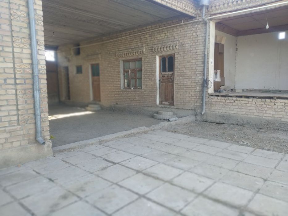 Участка сотилади