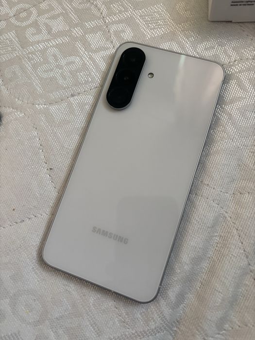 Samsung Galaxy A56 + Galaxy Watch 7