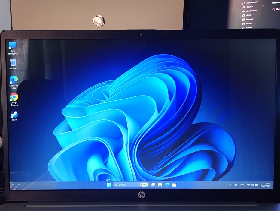 Ноутбук HP laptop 17-cp2