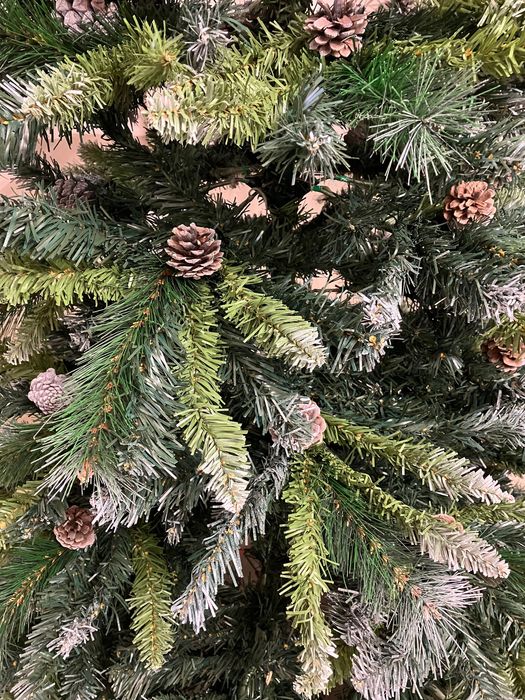 Vând brad artificial