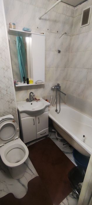 Продам квартиру район заподного