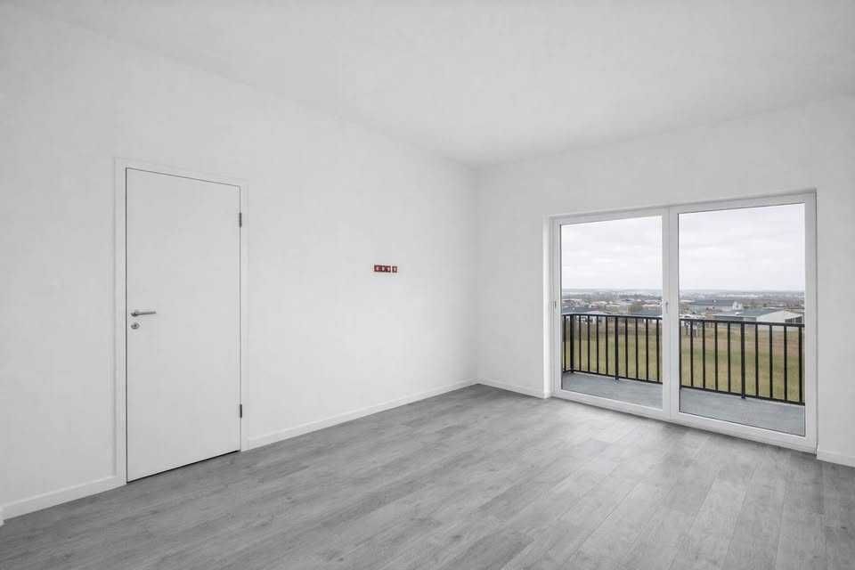 Proprietar vând apartament cu 2 camere, etajul 1, lângă Timișoara