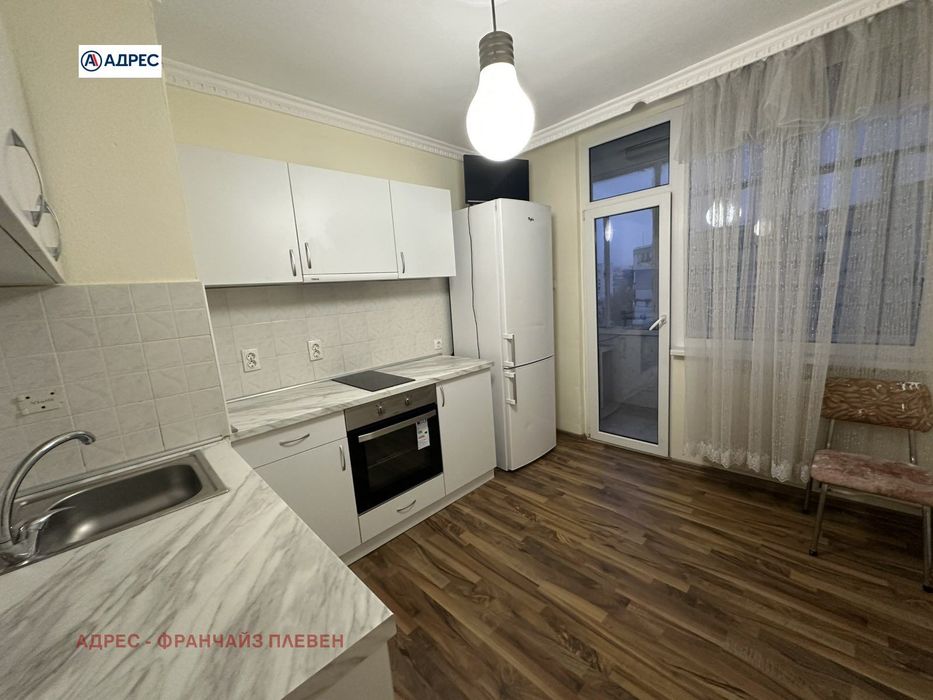 2-стаен в Плевен-Идеален център площ 68 цена 125000