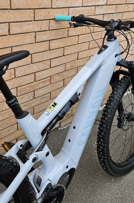 Bicicleta Electrica Canyon Neuron On ebike Full Suspension M 29 Rockshox Shimano
