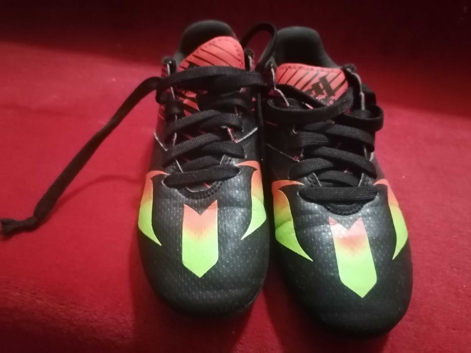 калеври   адидас