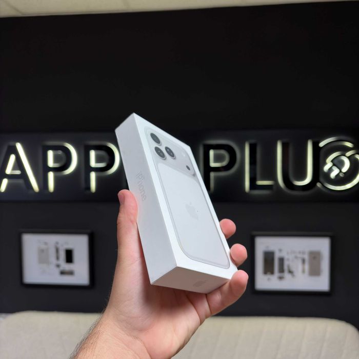 iPhone 17 Pro 256Gb Silver Nou/Sigilat + 24 Luni Garanție/ Apple Plug