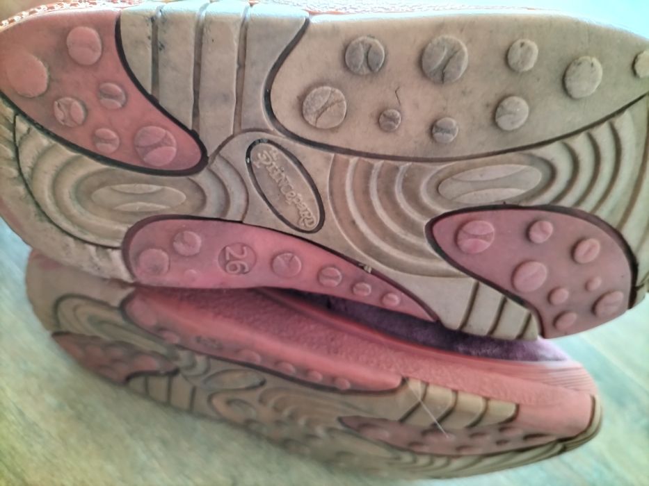 Зимние сапожки на девочку