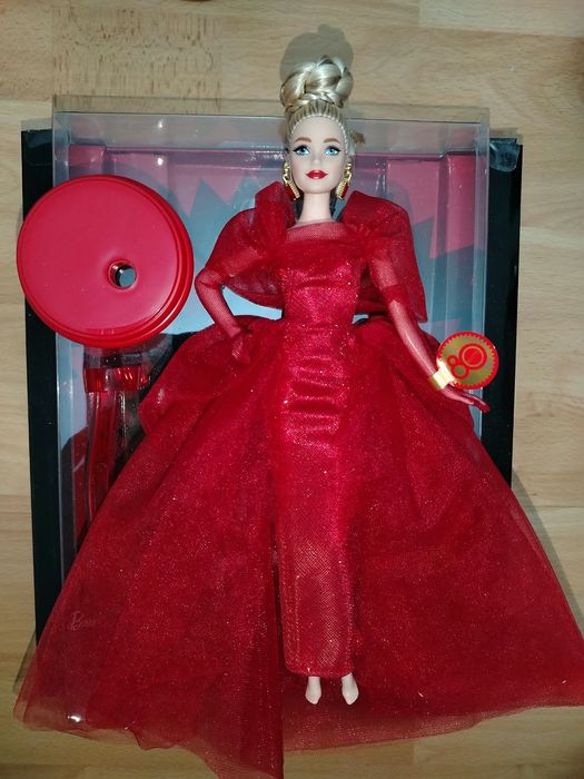 Papusa colectie Barbie 80th Aniversary