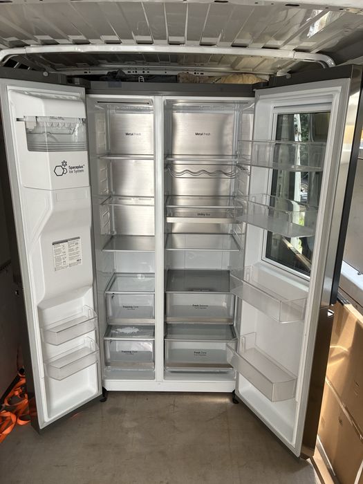 Frigider Lg Side by side