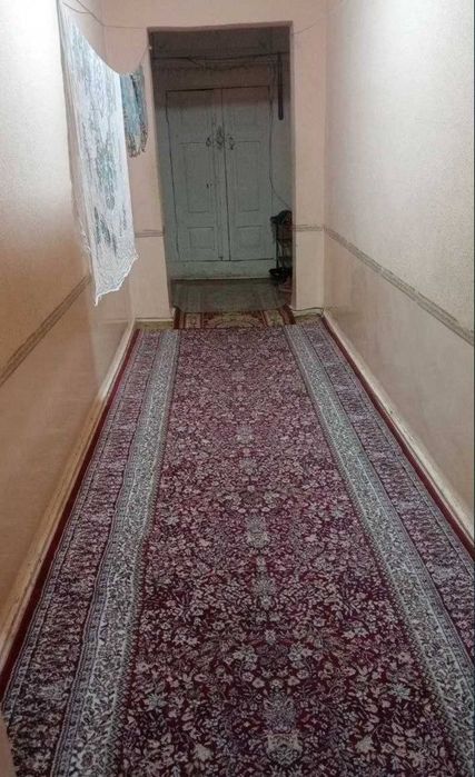 Срочно! Квартира на метро Тинчлик 2/1/9 общ пл 60м ,балкон 1*7