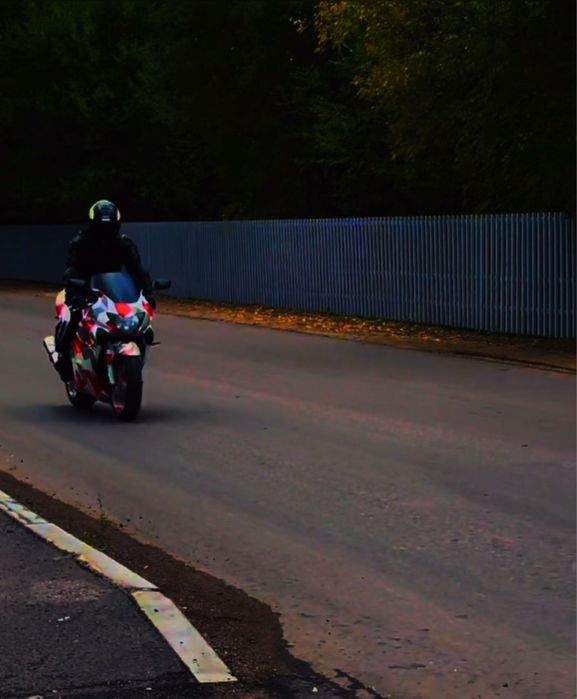 Продам, Honda CBR  600F4