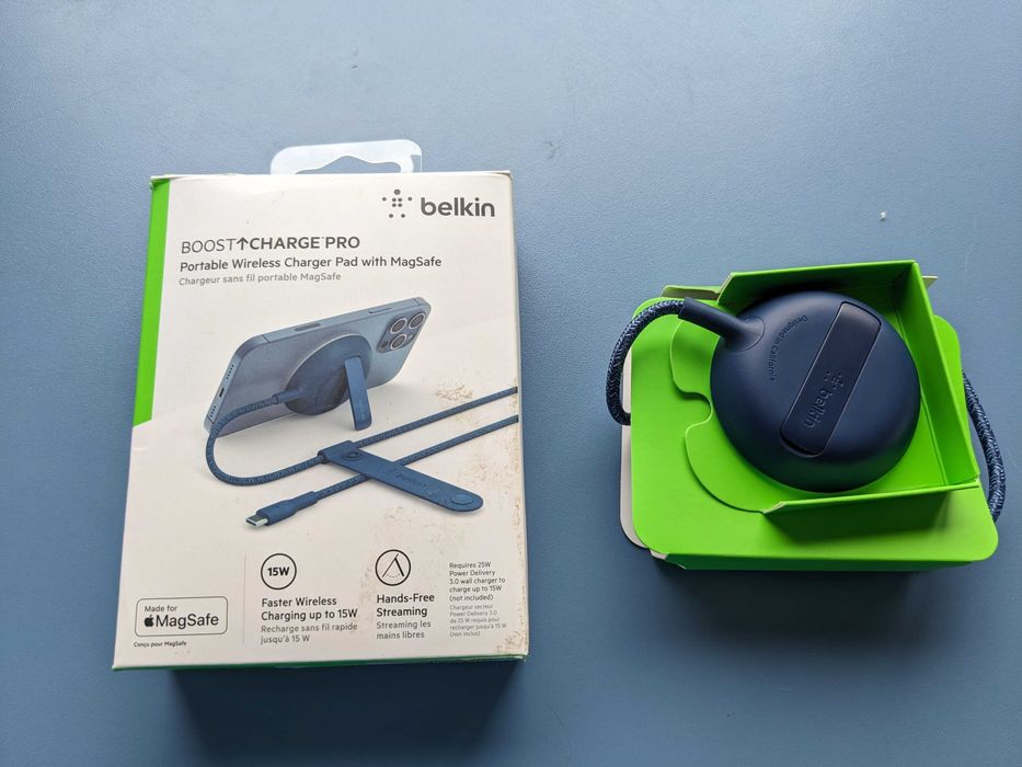 Belkin Boost Charge Pro with MagSafe безжично зарядно 15W